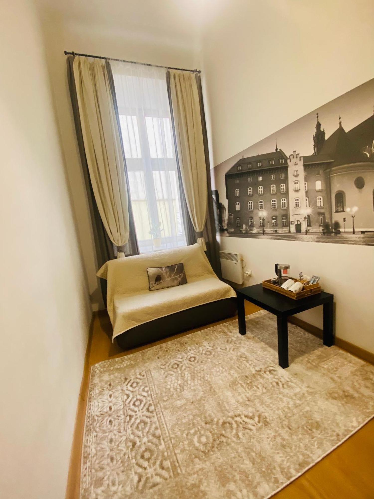 Krakow Apartments & Rooms Exteriör bild